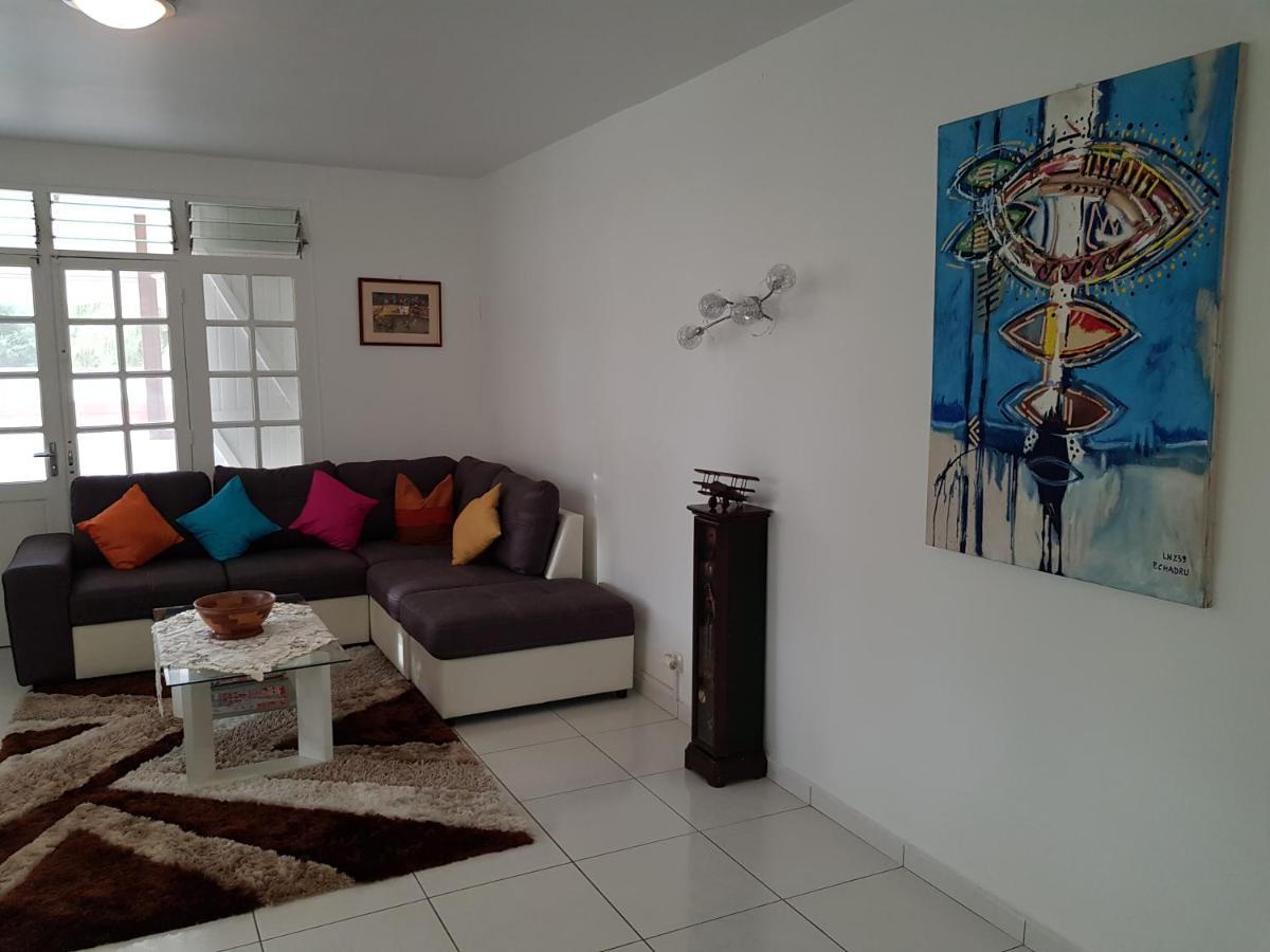 Villa Iguanina120M2-Wifi-300M Plage-4 Pers Le Gosier  Exterior photo